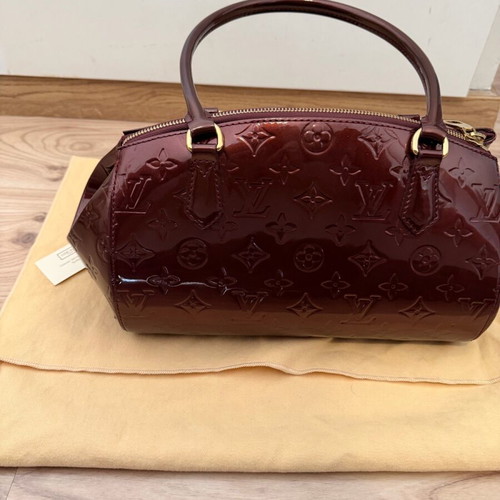 Louis Vuitton Vernis Sherwood Bordeaux handbag like new