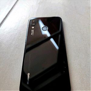 Huawei P20 Lite με ράγισμα