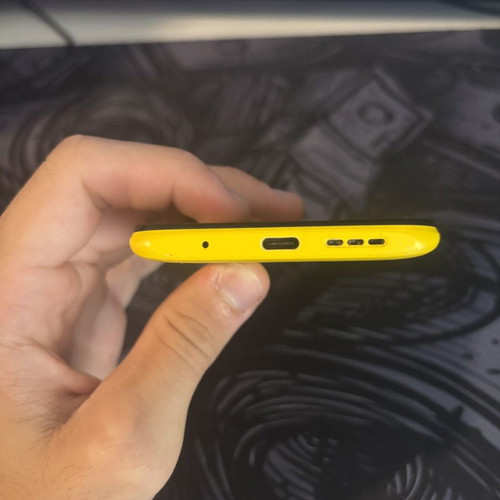 Xiaomi Poco M3 64GB yellow smartphone