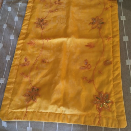 Quilt 220x240 cm with 2 pillowcases 50x80, like new