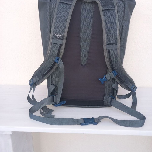 Osprey Transporter Flap 20L backpack like new, gray and blue