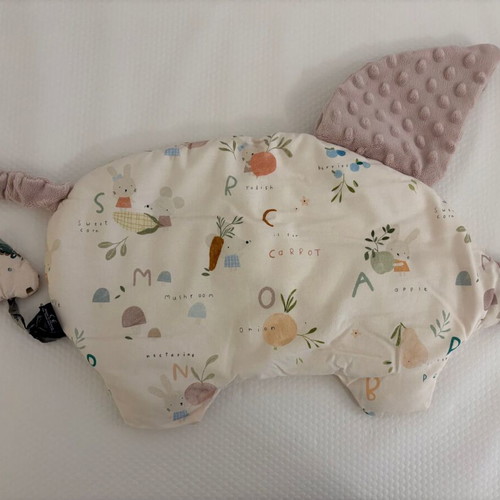 La Millou Hugging Pillow and Doll Set like new