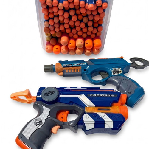 Nerf blasters set like new, 11 authentic guns with accessories and darts