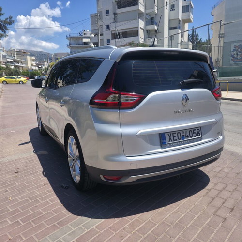 Renault Grand Scenic 2017 1.5 dCi 130hp Automatic 7-Seater SUV like new, silver
