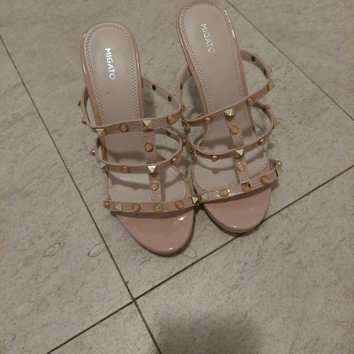 Migato beige sandals like new, size 37