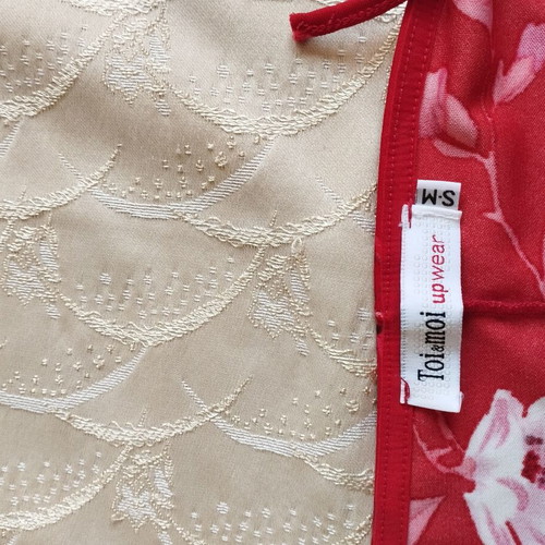 Toi&Moi red dress like new, elastic, medium and large sizes