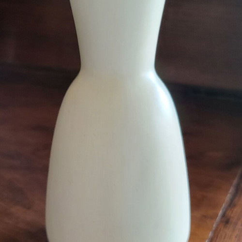 Keramikos ceramic vase like new, white matte finish