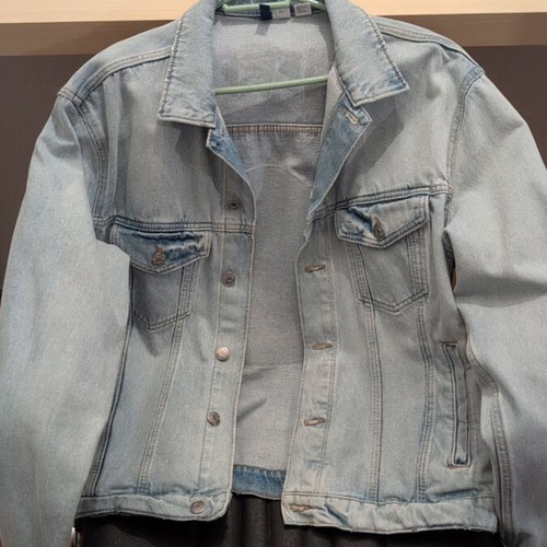 Justin Bieber Changes Denim Jacket H&M L like new