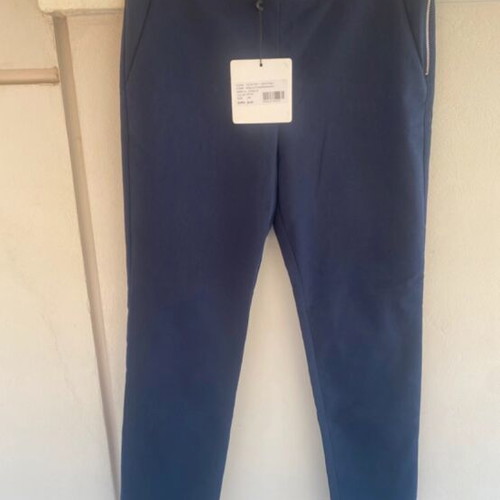 ISO women's pants new, slim fit, blue, size L
