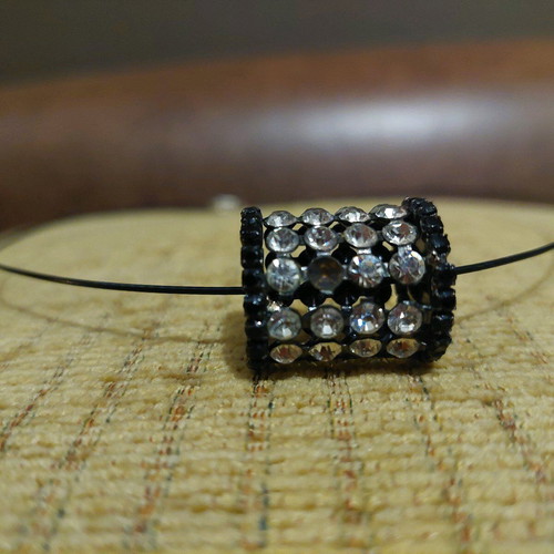 Tsoker necklace black cylinder with Swarovski like new