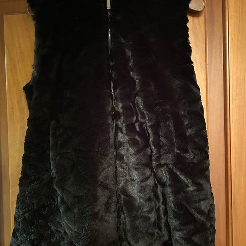 Molly Bracken Black Sleeveless Fur Vest New (M/L)