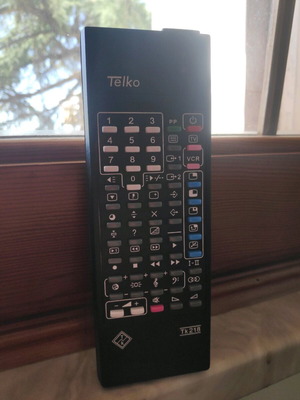 Universal Telko remote control like new, programmable