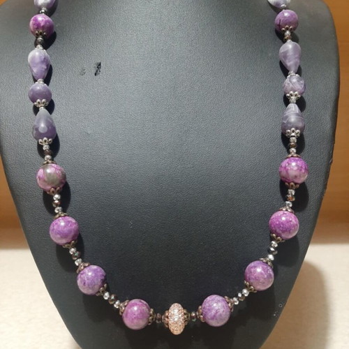 Necklace with purple jasper and matte amethysts new