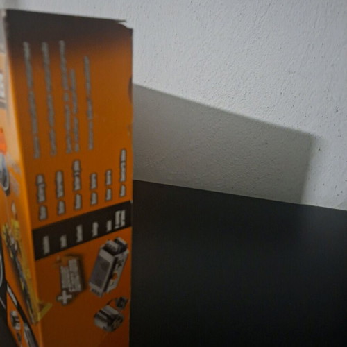 Lego Technic 8264 Hauler new rare collectible set 2009