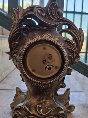 Vintage Table Clock Baroque Style Made in Italy like new