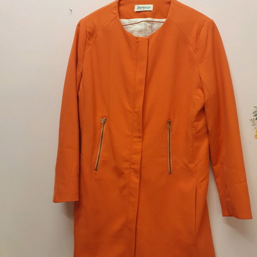 Stradivarius coat jacket new with zipper and pockets