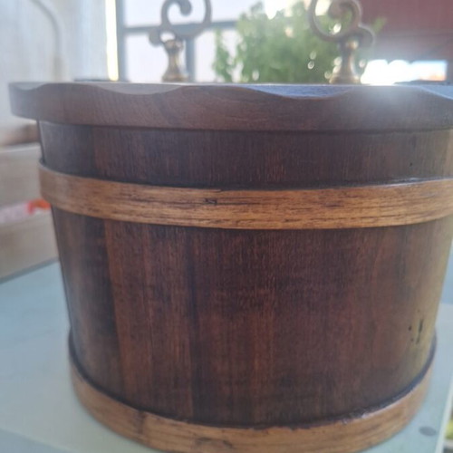 Wooden Sewing Box with Bronze Handle, Like New, Vintage Style