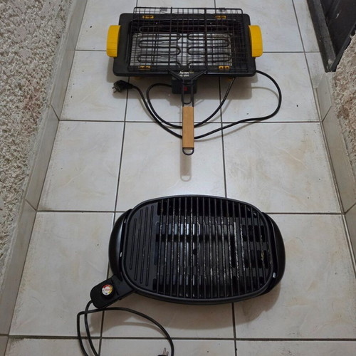 Grills used, set of 2, fully functional