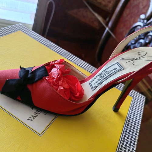Vassilis Zoulias satin red pumps used, size 36
