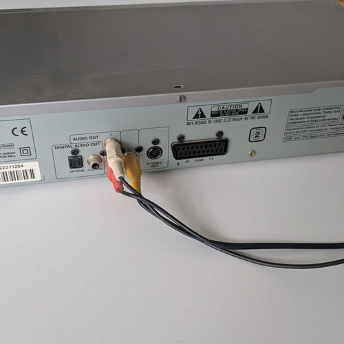 Funai DVP 4000 DVD player used, functional without remote