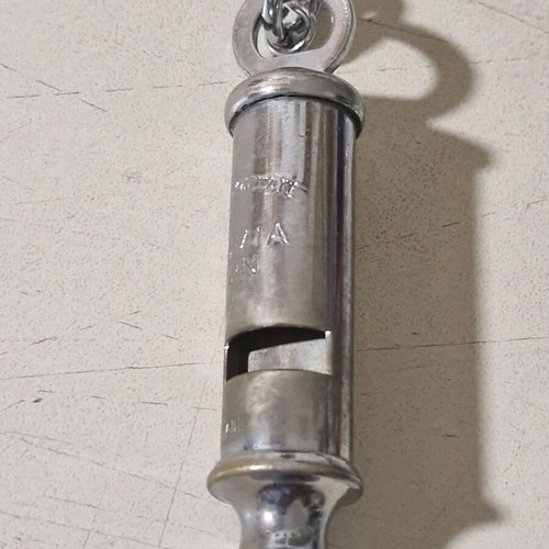 Police Whistle 1977 like new, metal
