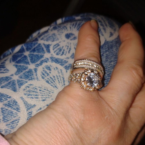 Double fashion ring with diamond and quartz new, gold plated