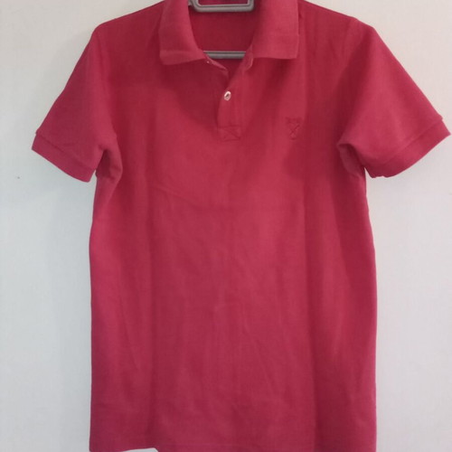 T shirt Snta polo type in watermelon shade, used