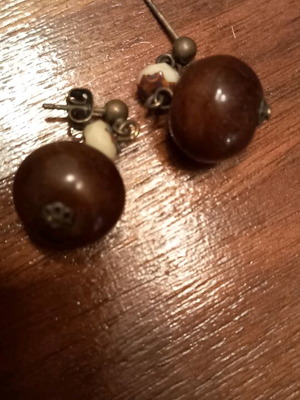 Earrings like new