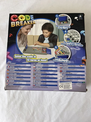 Code Breaker board game like new