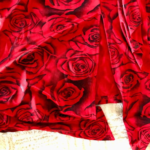 Dress intense red strapless fitted like new, size M