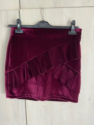 Mini velvet skirt Bershka like new, purple, size M