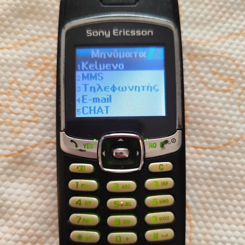 Sony Ericsson T290i vintage mobile phone used