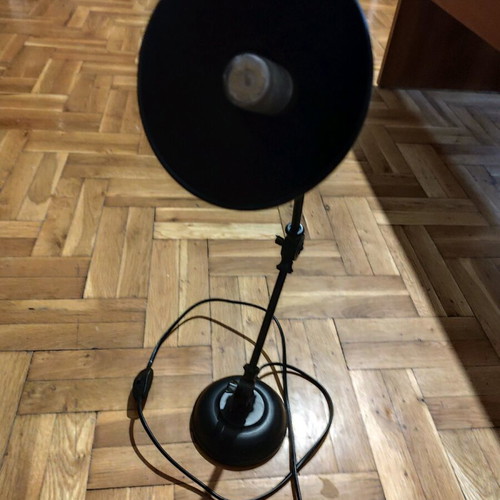 Vintage floor lamp used, black metal with adjustable joints