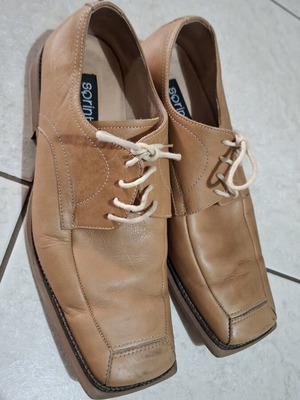 Leather men's shoes used, size 44, beige moccasins