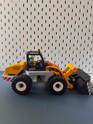 Playmobil MAXX 7 Loader 70445 nearly unused