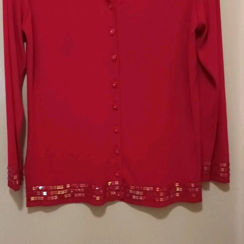 Long sleeve cardigan and short sleeve blouse red with details
