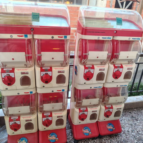 Tomy Gacha vintage coin toy dispenser