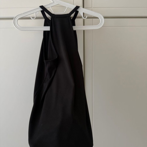 Voyelles black sleeveless top small like new