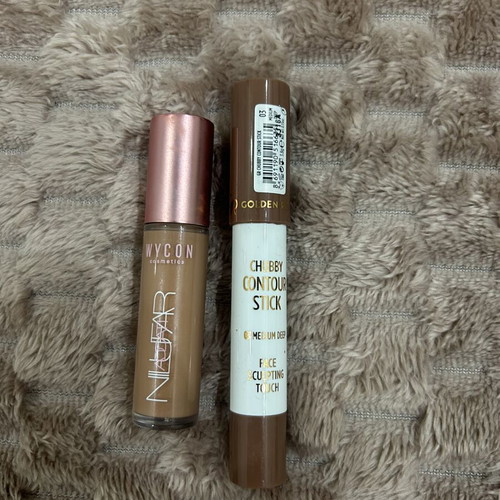 Loose setting powder like new by MUA