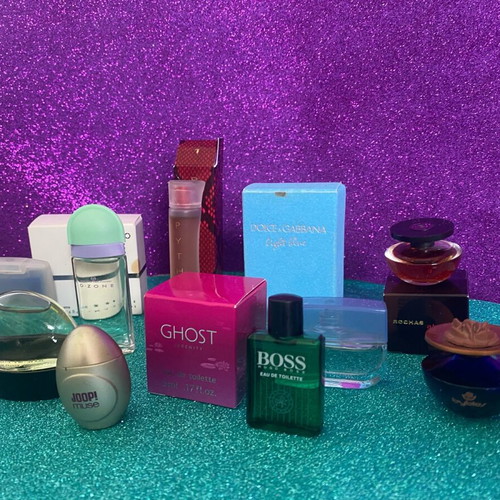 Mini perfumes like new, authentic with some boxes