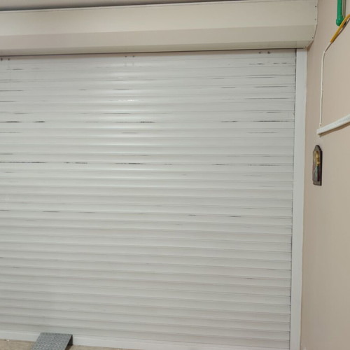 Garage roller door with electric remote control, 3x3 meters