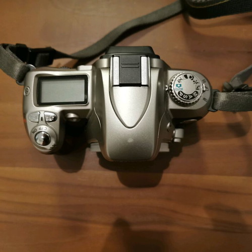 Sony F 75 35mm SLR camera with autofocus like new