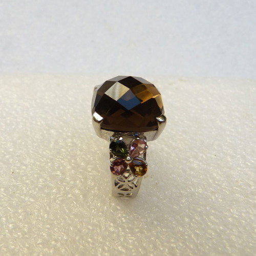 925 Silver ring with semi-precious stones