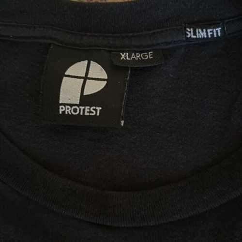 Protest t-shirt black used, XL size