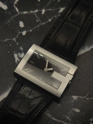Gucci 100M G-Frame men's watch Swiss quartz used, full set