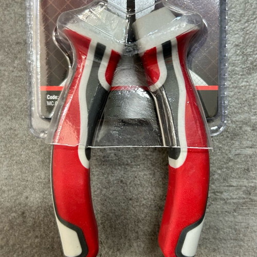 Maco 180mm Insulated Needle Nose Pliers new