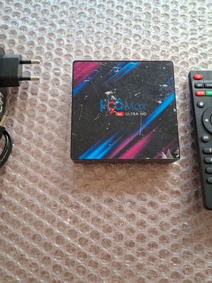 Android TV Box H96 Max 4K Ultra HD used, full set