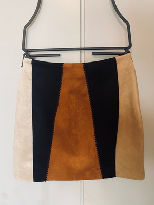 Zara suede skirt new, beige and brown