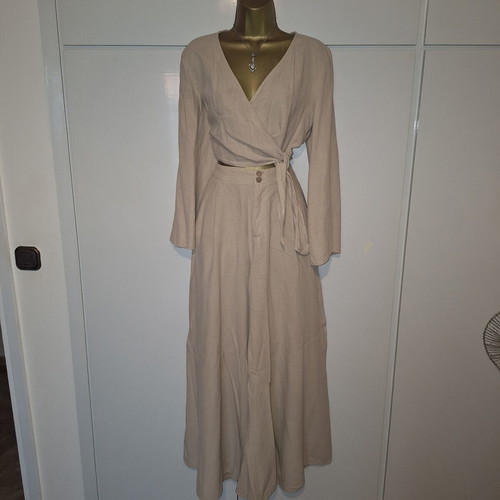 Zara woman beige linen set with wrap top and trousers, medium size