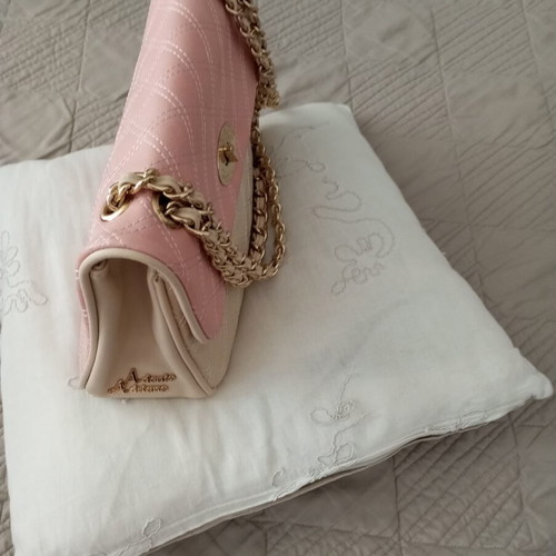 beige / pink handbag in excellent condition